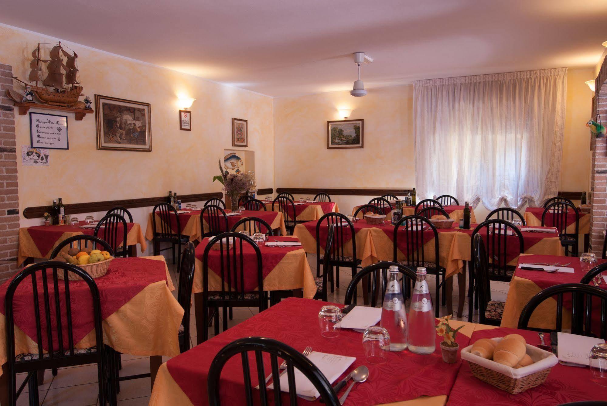 Albergo Alla Nave Λινιάνο Σαμπιαντόρο Εξωτερικό φωτογραφία
